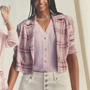 NEW Cabi Chic Plaid Cropped Jacket Never Worn no smoke or animal home